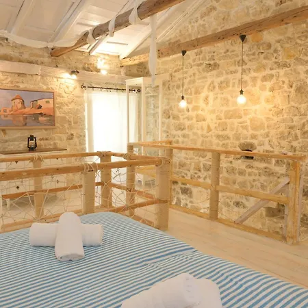 Nio's Nest Feriehus *