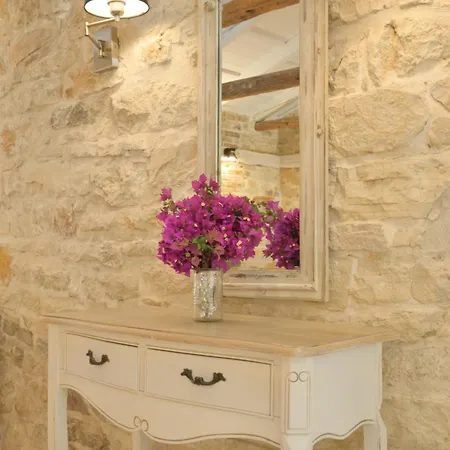 Nio's Nest Feriehus *